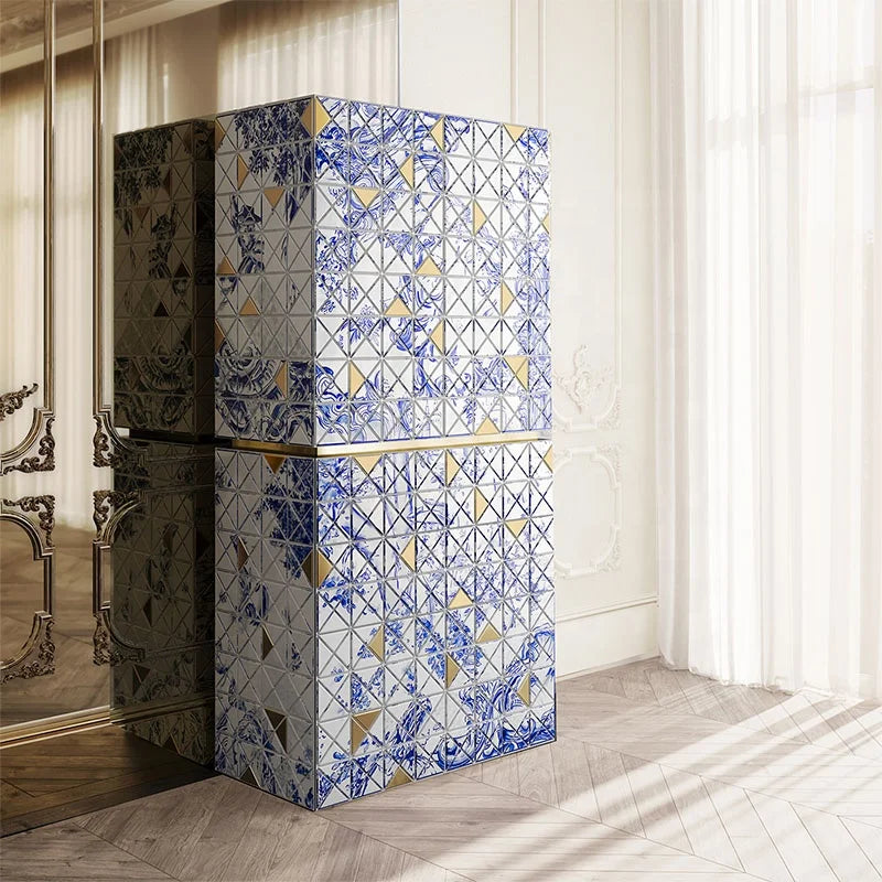 Luxurious Light Wood Wine Cabinet